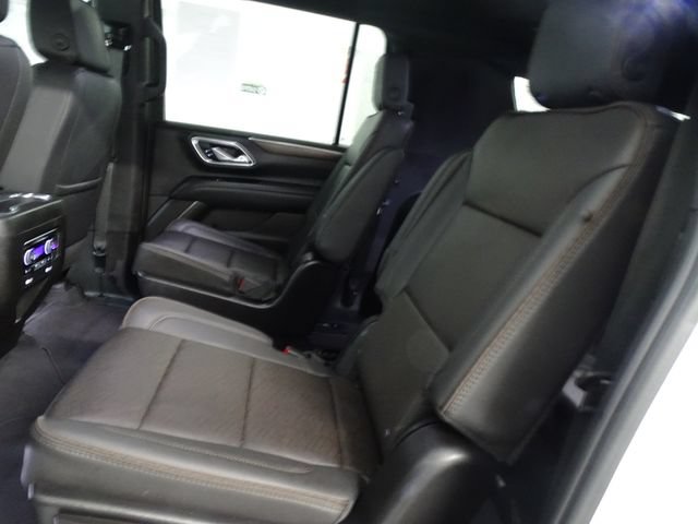 Certified 2024 Chevrolet Suburban High Country AWD/4WD image 4