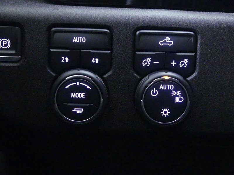 Used 2024 Chevrolet Silverado 1500 LT image 22