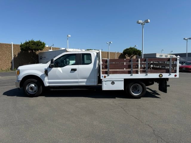 Used 2017 Ford F350 XL w/ Power Equipment Group RWD image 6