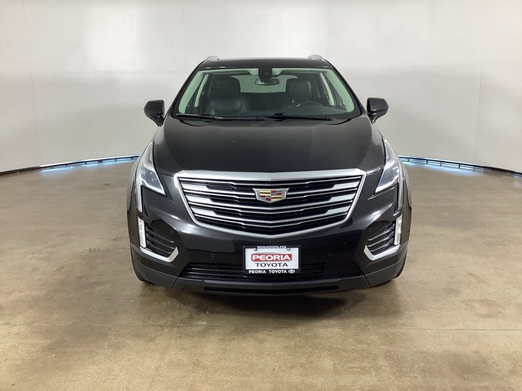 Used 2018 Cadillac XT5 Premium Luxury w/ Driver Assist Package AWD/4WD image 2