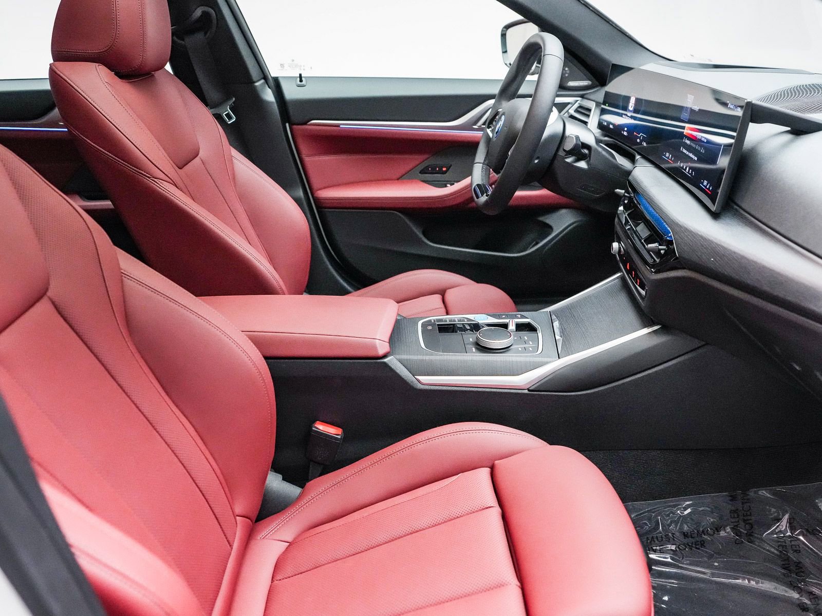Certified 2025 BMW i4 eDrive40 w/ Premium Package RWD image 17