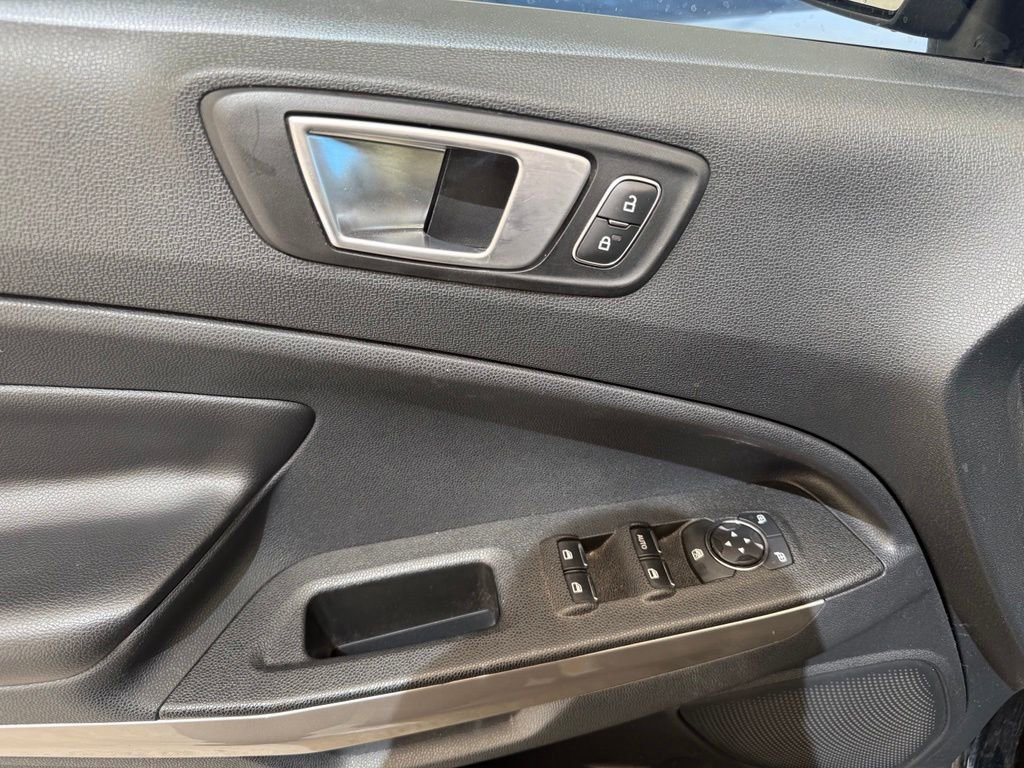 Used 2021 Ford EcoSport Titanium AWD/4WD image 13