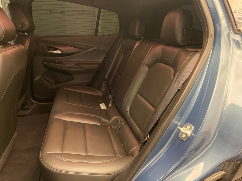 Used 2025 Buick Envista Sport Touring w/ Convenience I Package FWD image 23