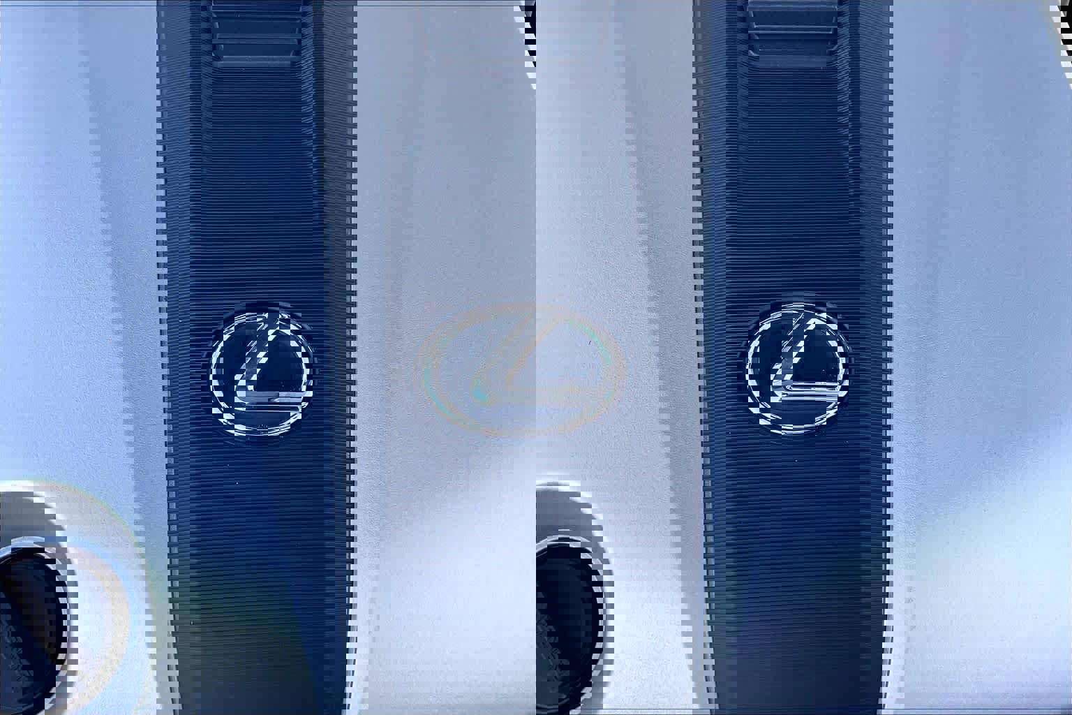 Used 2019 Lexus ES 350 w/ Accessory Package 2 image 32