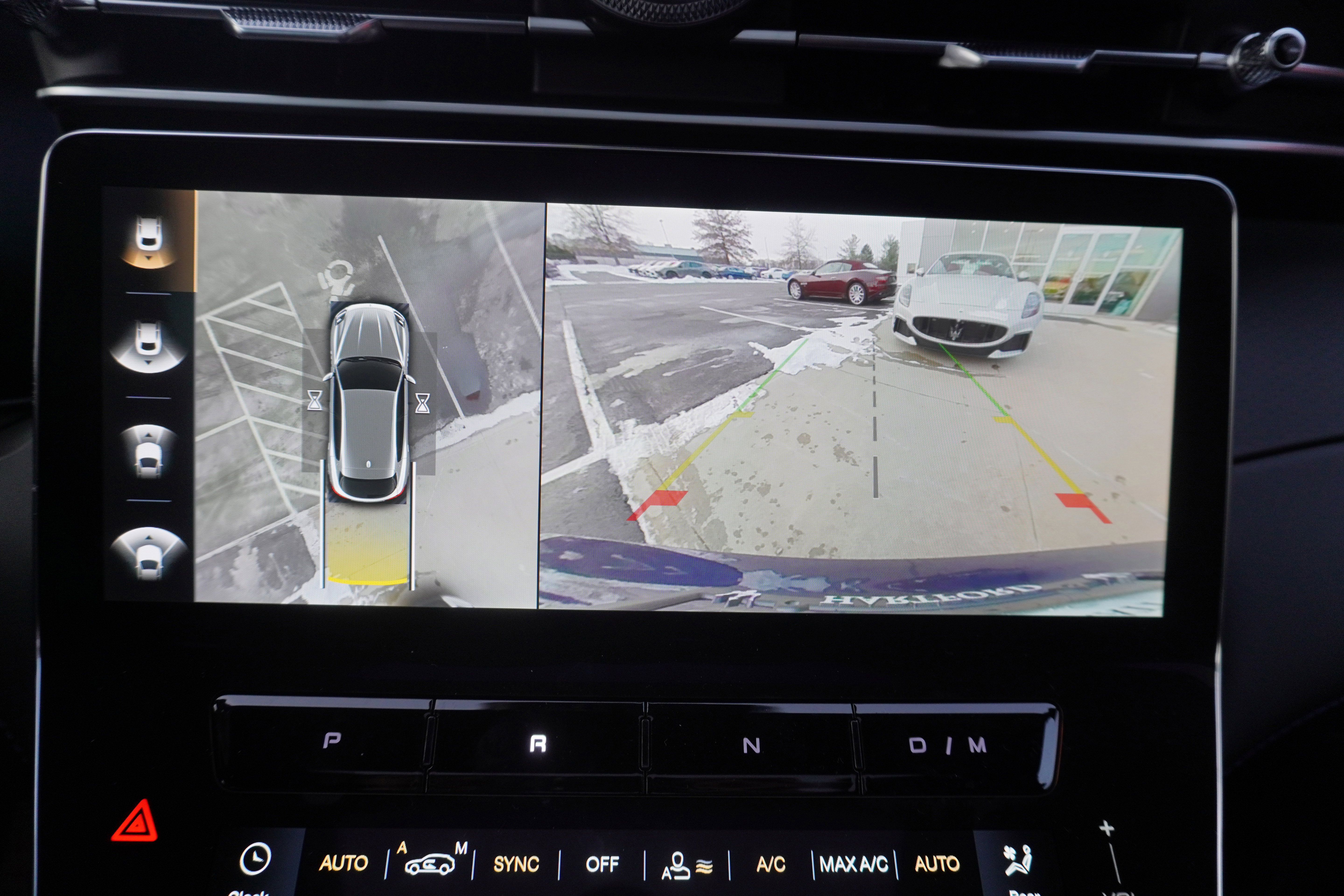 New 2025 Maserati Grecale Modena image 26