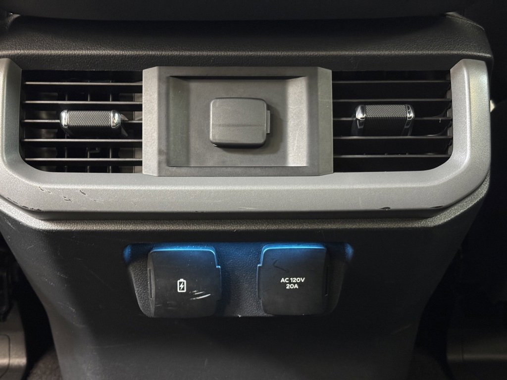 Used 2024 Ford F150 XLT w/ Mobile Office Package image 18