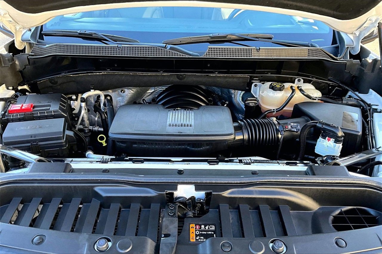 Used 2022 Chevrolet Silverado 1500 RST w/ Redline Edition image 38