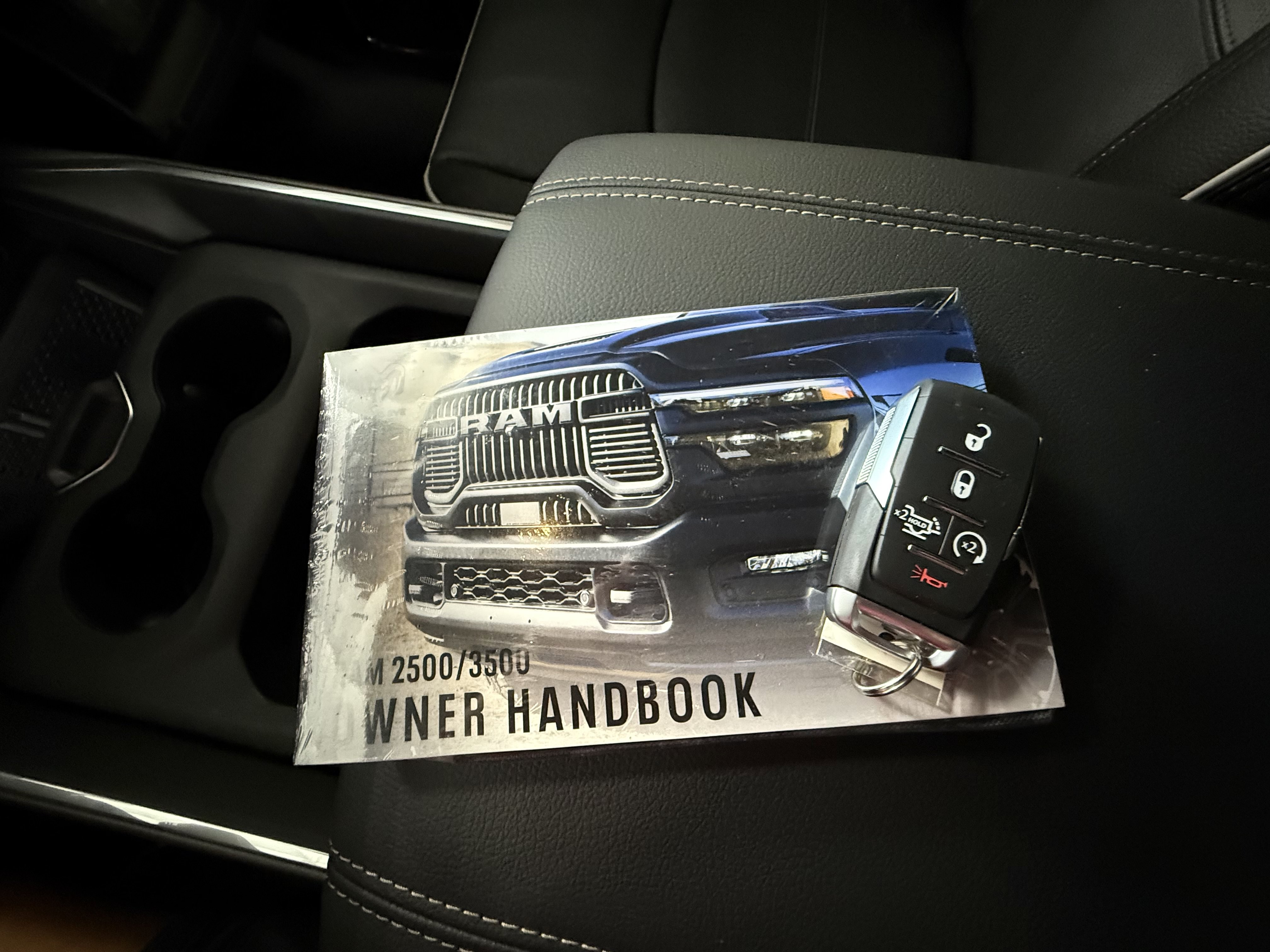 New 2026 RAM 2500 Laramie w/ Night Edition AWD/4WD image 19