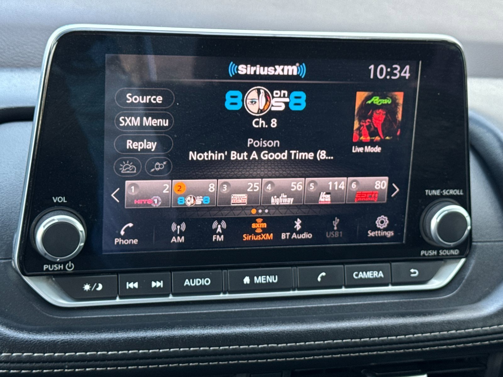 Used 2023 Nissan Rogue S image 17