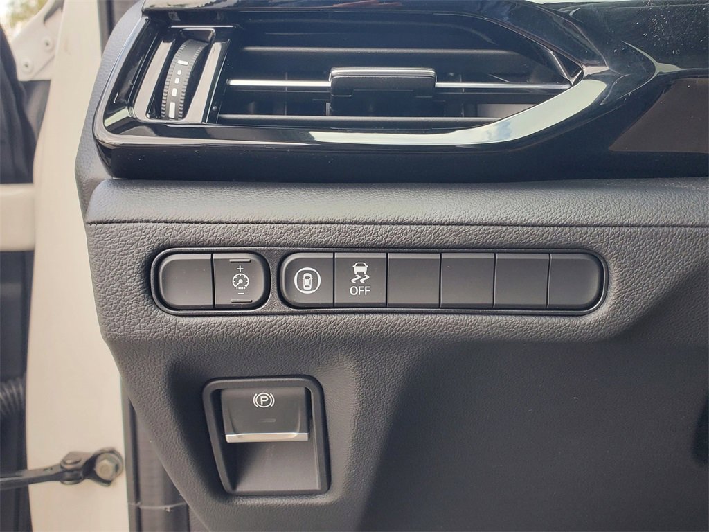 Used 2025 Acura MDX SH-AWD image 24