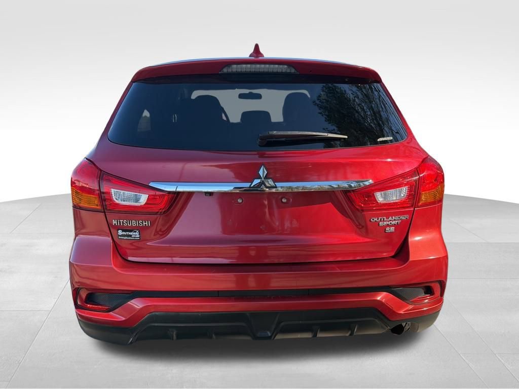 Used 2018 Mitsubishi Outlander Sport SE image 4