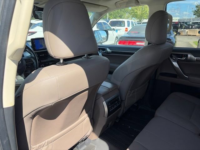 Used 2022 Lexus GX 460 Premium w/ Premium Package AWD/4WD image 22