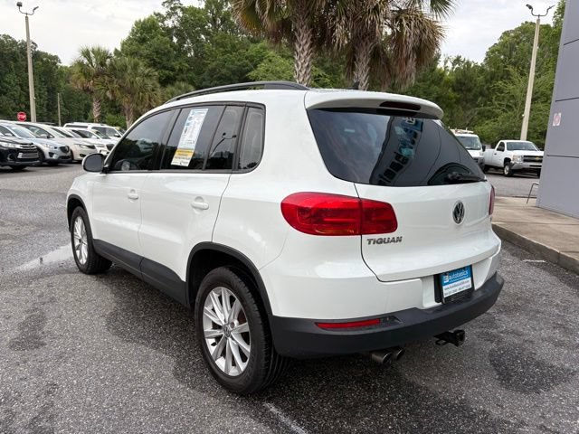 Used 2018 Volkswagen Tiguan Limited w/ Premium Package FWD image 3