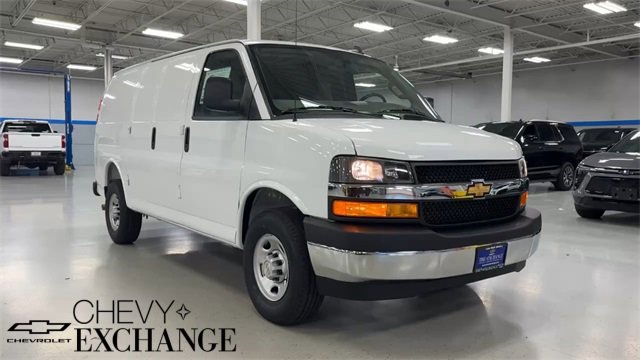 New 2025 Chevrolet Express 2500
