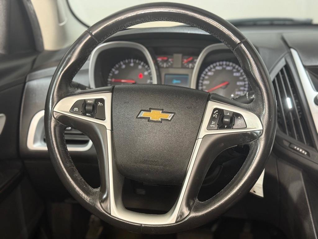 Used 2010 Chevrolet Equinox LT FWD image 14
