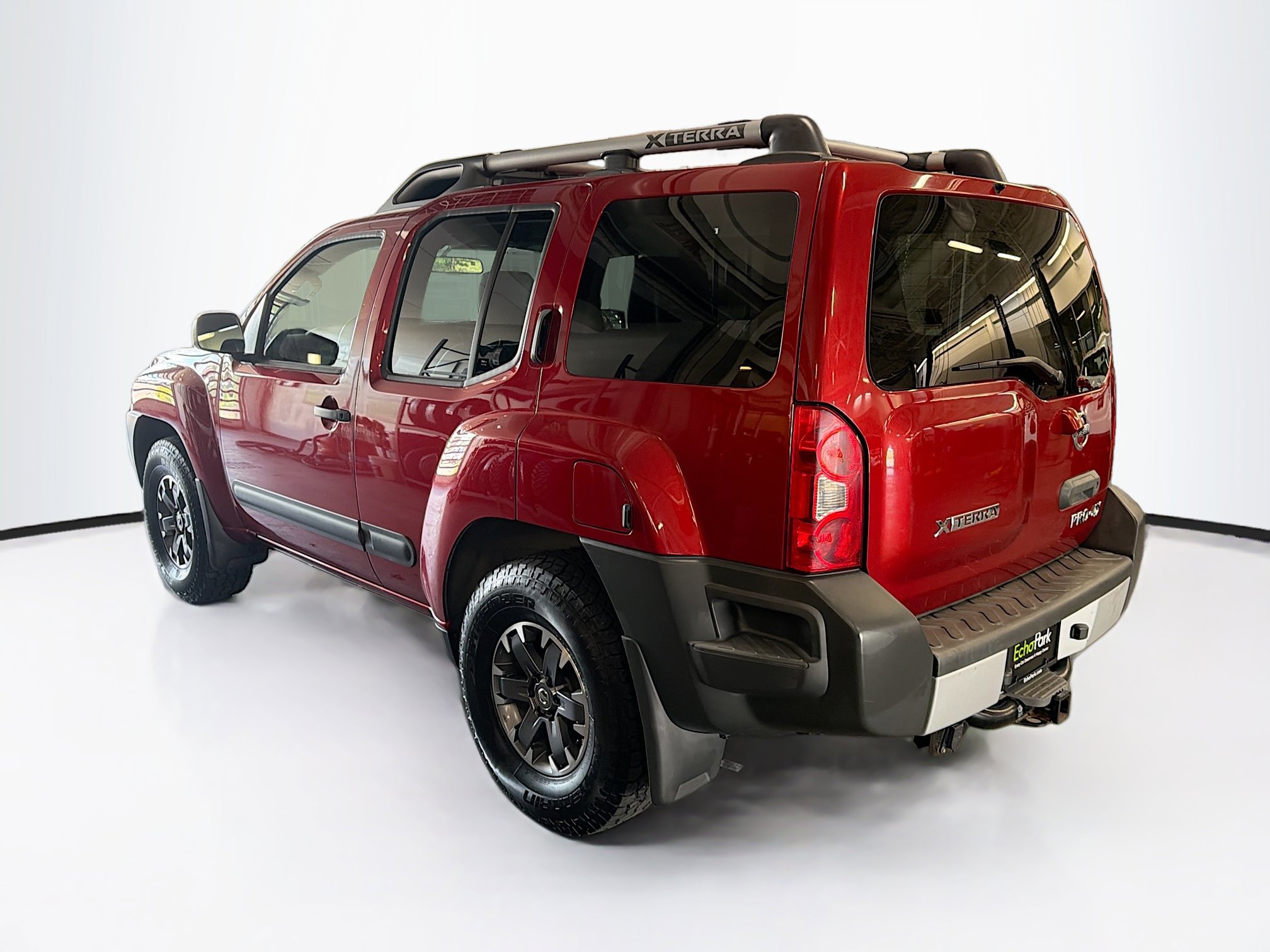 Used 2014 Nissan Xterra PRO-4X w/ Pro-4x Leather Package AWD/4WD image 5