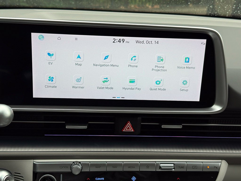Used 2023 Hyundai Ioniq 6 Limited RWD image 15