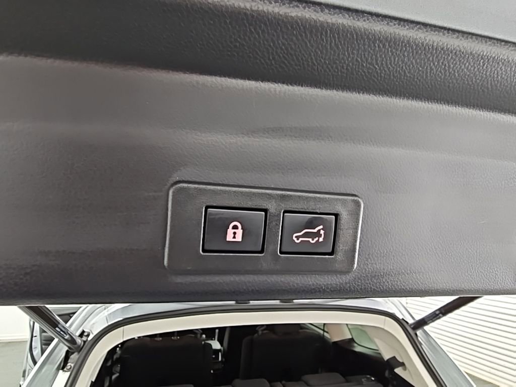 Used 2024 Subaru Ascent Premium w/ Convenience Package image 35