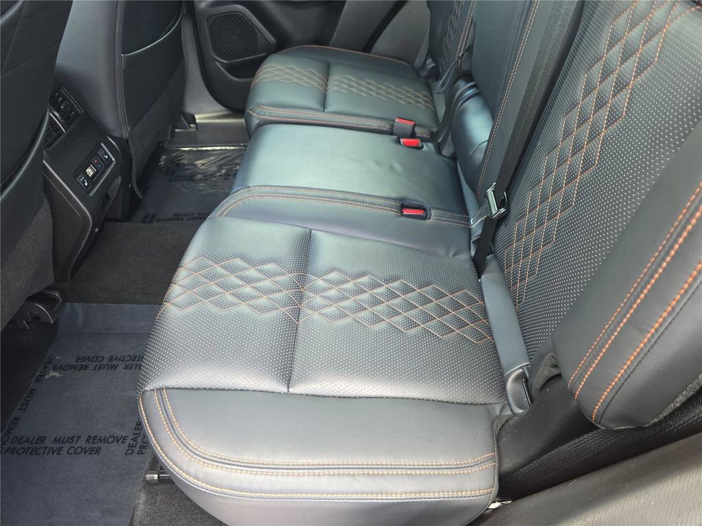 Used 2023 Mitsubishi Outlander SEL FWD image 15