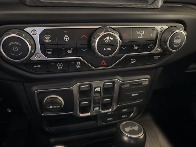 Used 2021 Jeep Wrangler Unlimited Sahara w/ Uconnect 4C Nav & Sound Group image 25