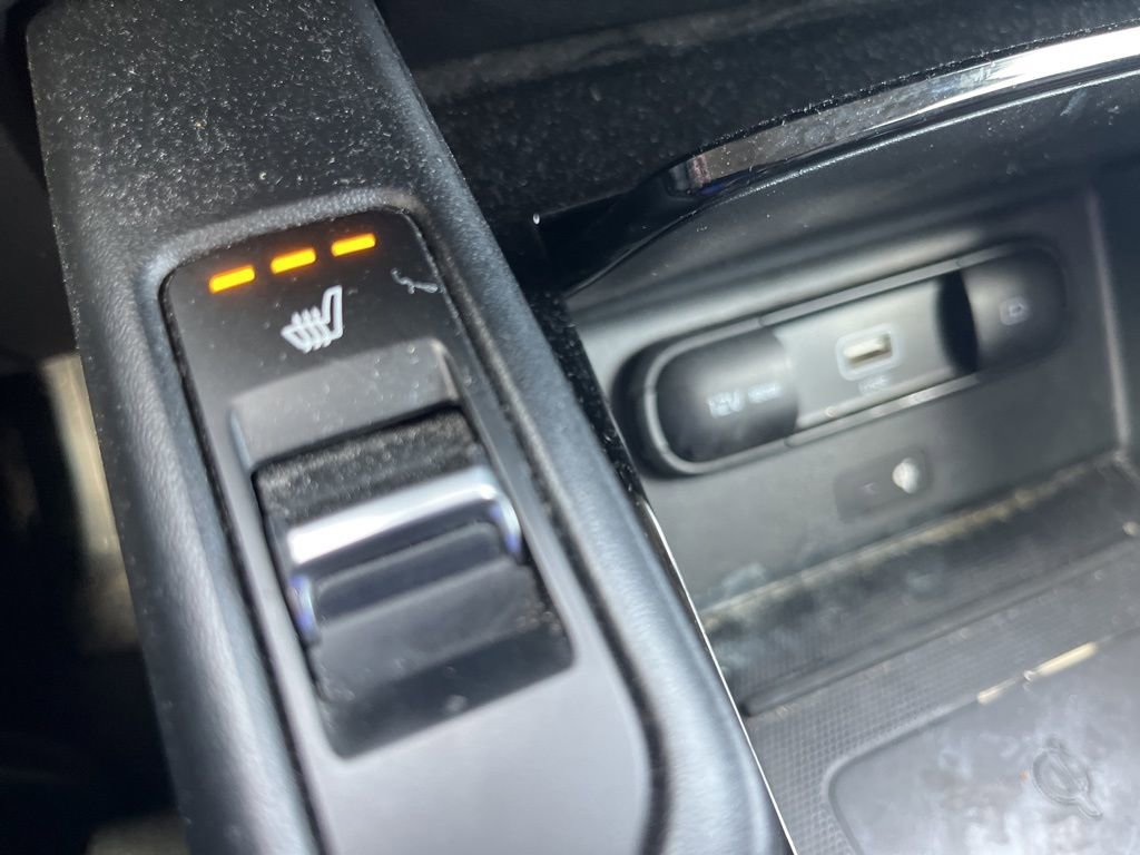 Certified 2022 Kia Telluride S image 19