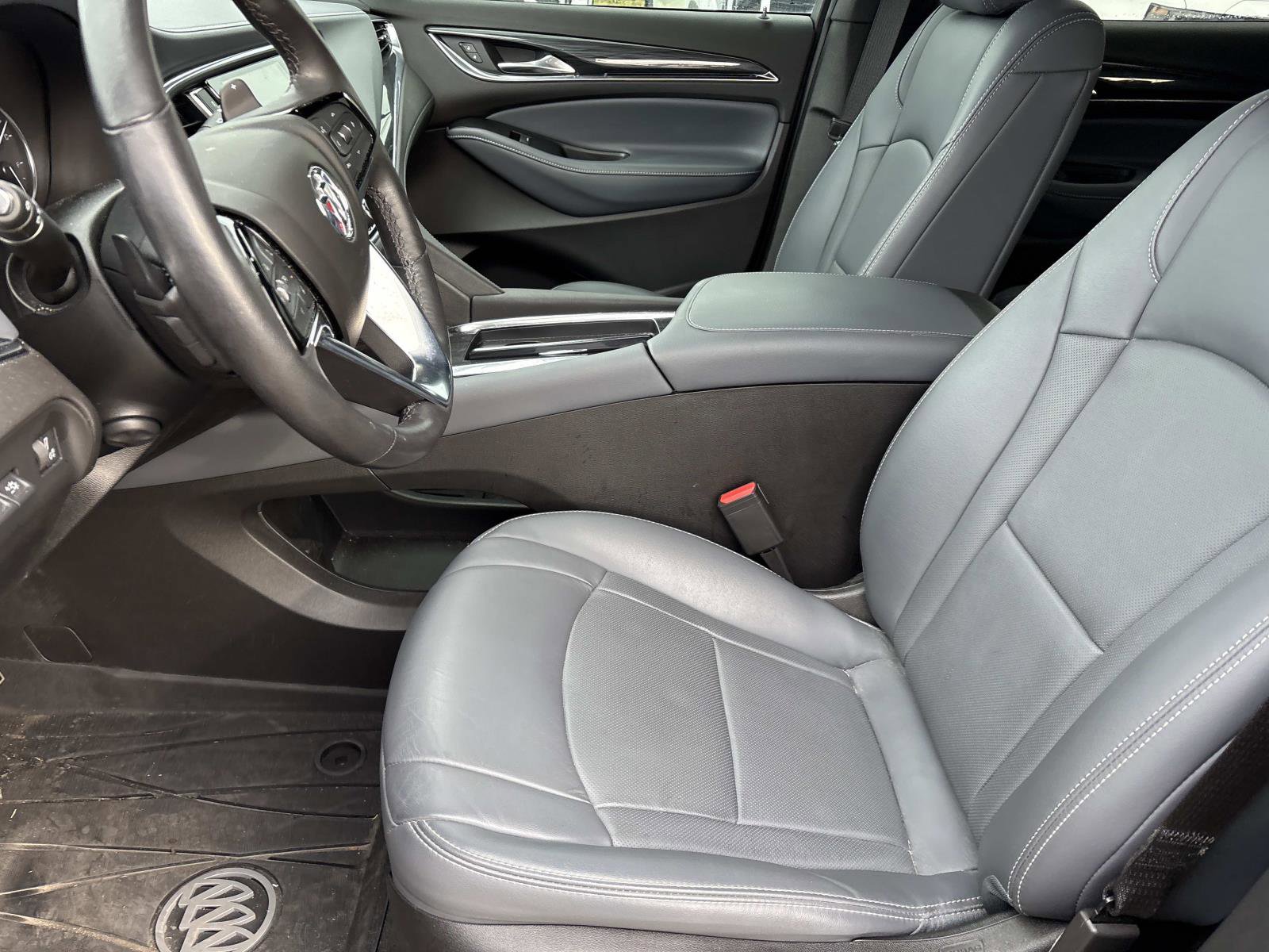 Used 2023 Buick Enclave Premium w/ Experience Buick Package image 15