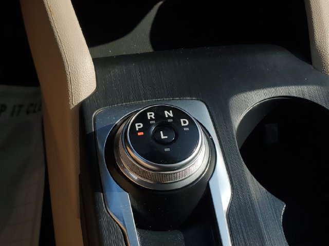 Used 2021 Ford Escape SE FWD image 29