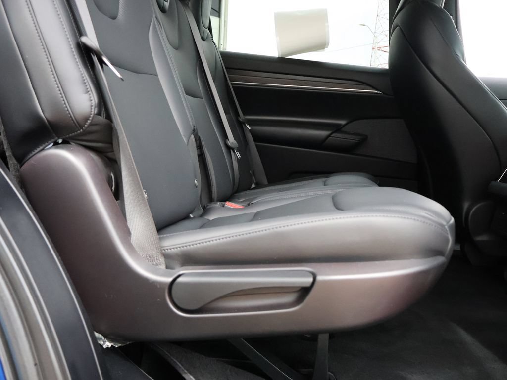 Used 2022 Tesla Model X AWD/4WD image 13