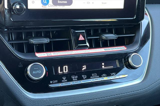 Certified 2025 Toyota Corolla Cross AWD Hybrid image 21