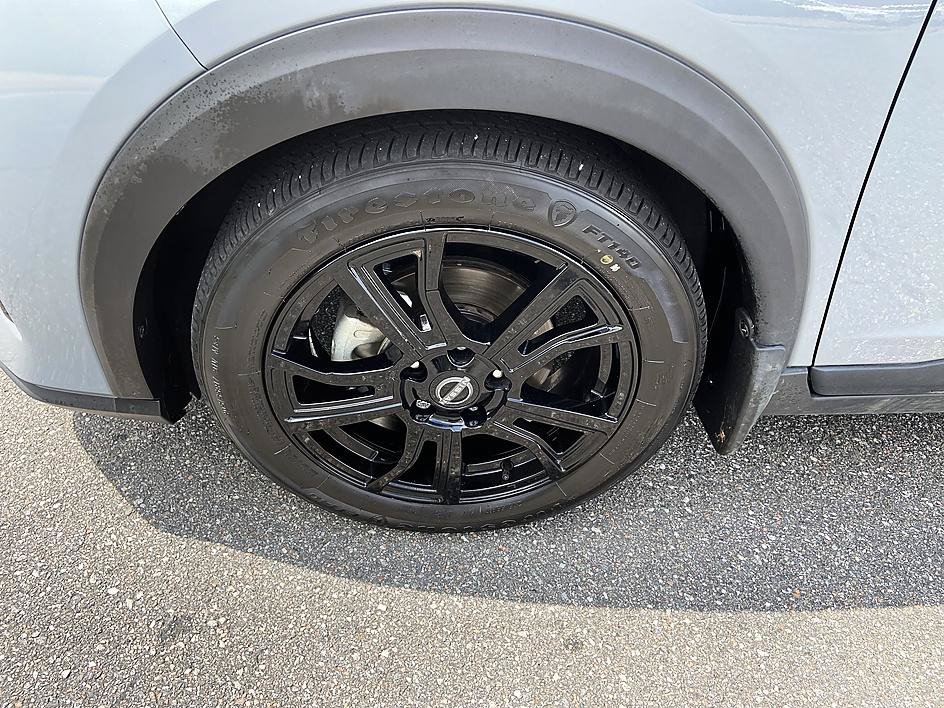 Certified 2024 Nissan Kicks SV w/ Exterior Package FWD image 11