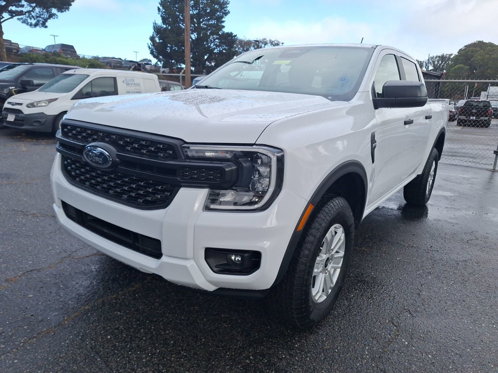 Used 2025 Ford Ranger XL w/ Trailer Tow Package image 3