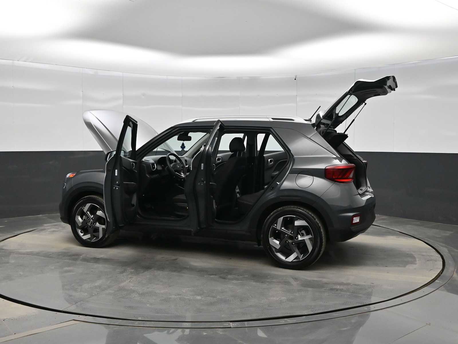 Certified 2024 Hyundai Venue SEL image 42