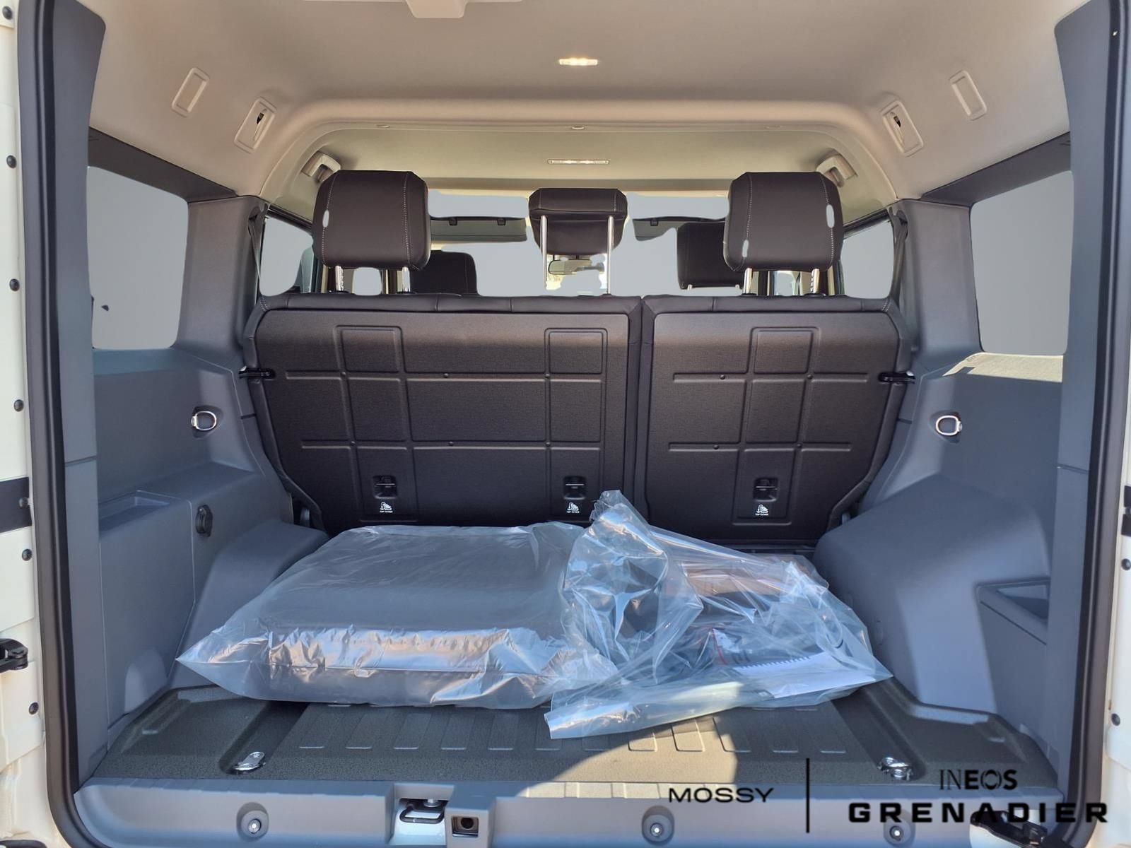 New 2025 INEOS Grenadier Station Wagon AWD/4WD image 8