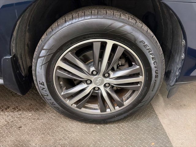 Used 2017 INFINITI QX60 AWD w/ Premium Plus Package image 39