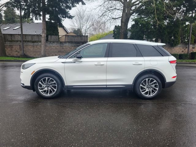 Used 2022 Lincoln Corsair FWD w/ Equipment Group 101A image 2