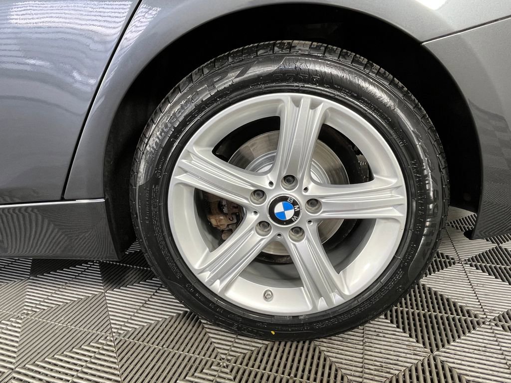 Used 2015 BMW 328i xDrive Sedan image 12