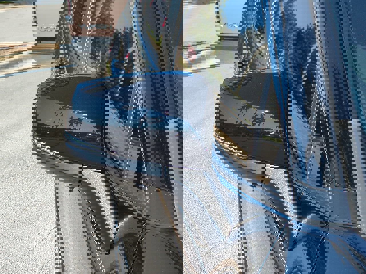 Used 2020 Toyota RAV4 Limited image 10