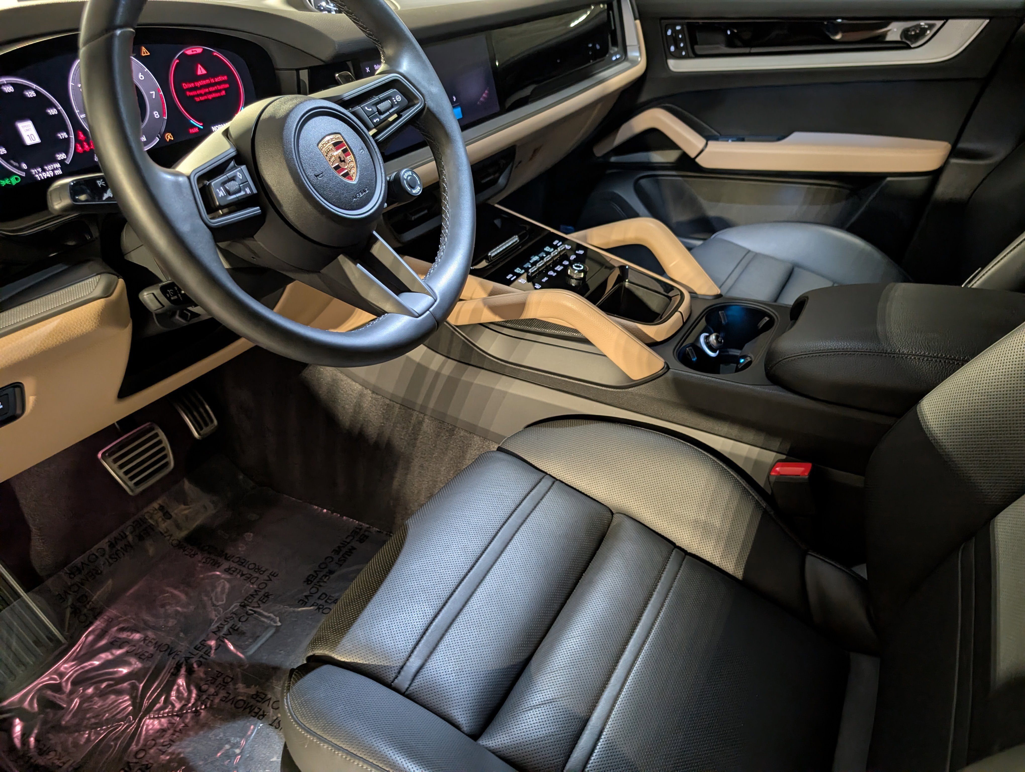 Certified 2024 Porsche Cayenne S AWD/4WD image 5
