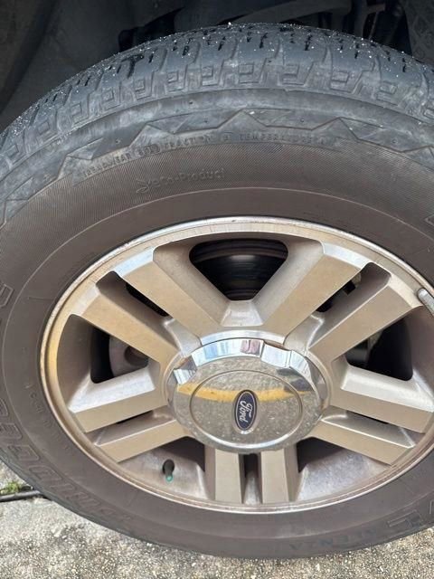 Used 2006 Ford F150 Lariat image 27