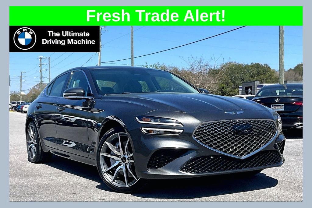 Used 2025 Genesis G70 2.5T image 1