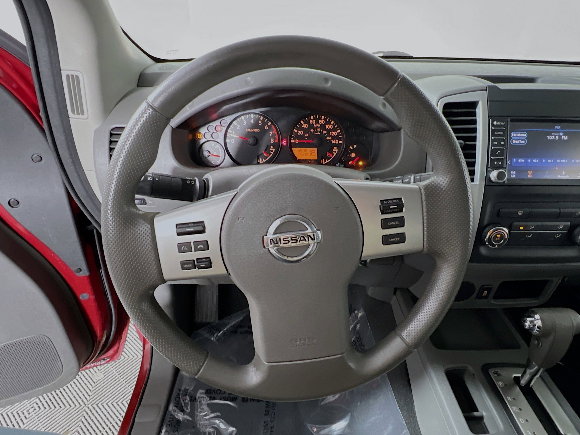 Used 2019 Nissan Frontier SV image 18
