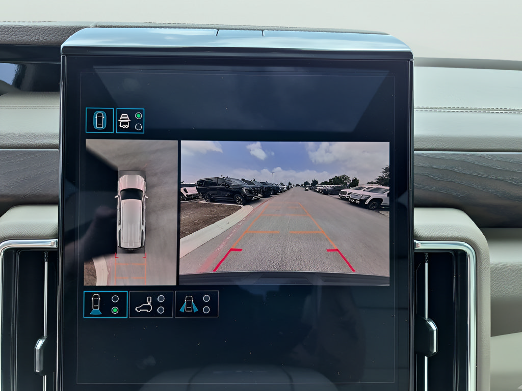 New 2026 GMC Yukon XL Denali w/ Sun & Power Step Package AWD/4WD image 30
