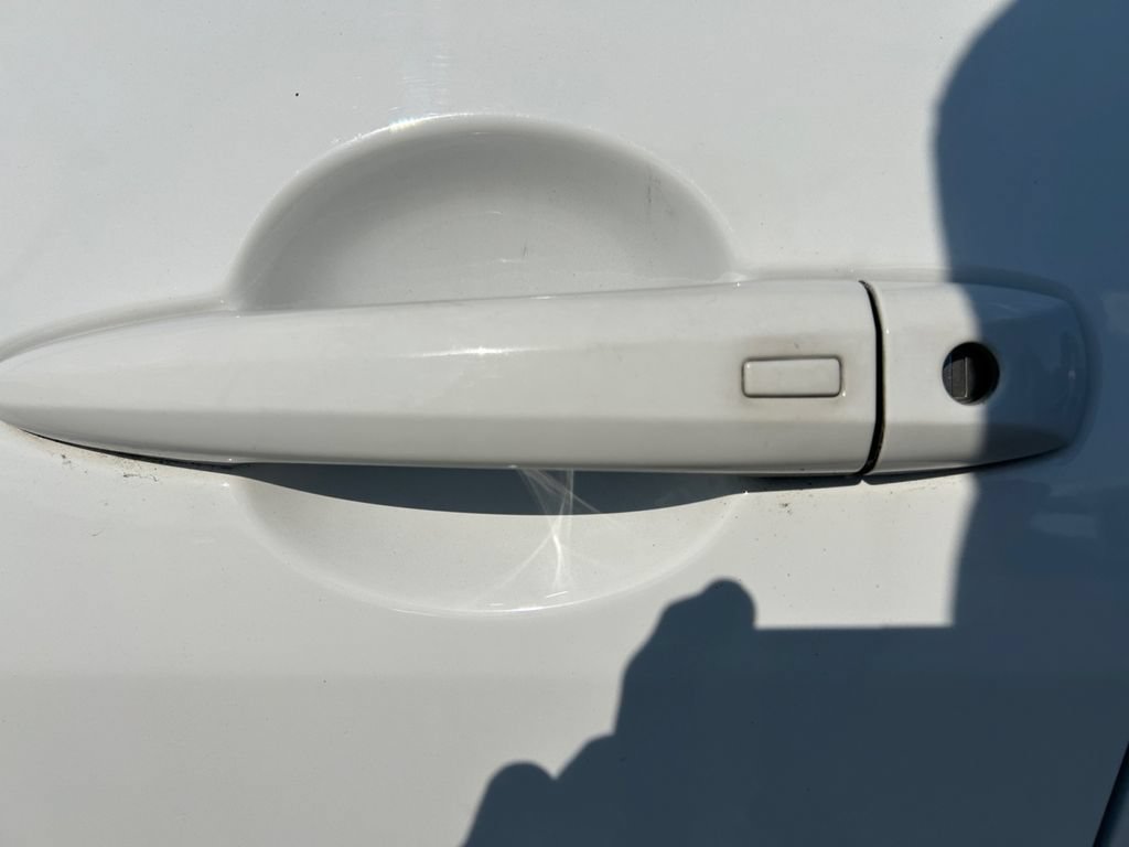 Used 2024 Nissan Sentra SV FWD image 22