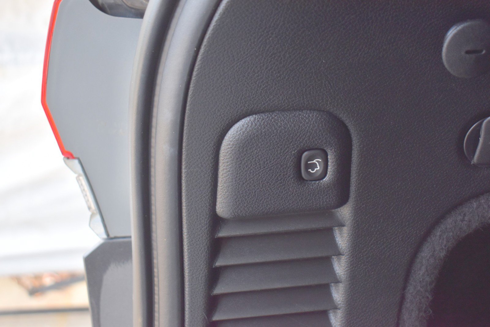Used 2021 Jeep Grand Cherokee Overland AWD/4WD image 43