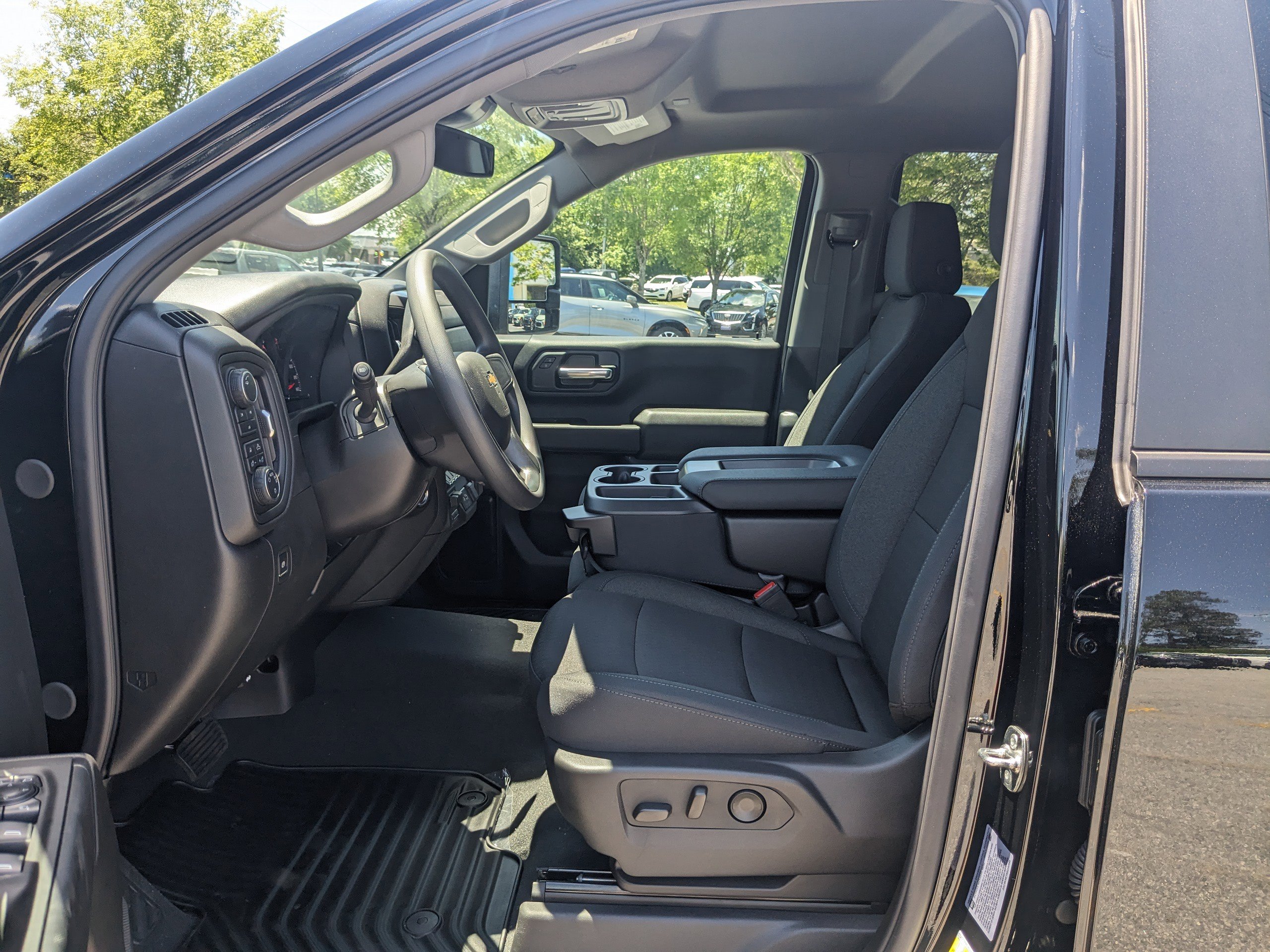 New 2025 Chevrolet Silverado 2500 Custom w/ Custom Value Package image 20