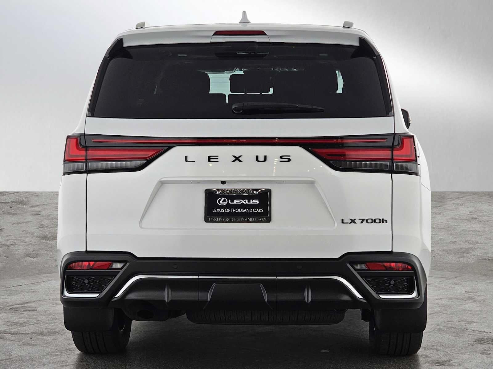 New 2026 Lexus LX 700h F Sport AWD/4WD image 4