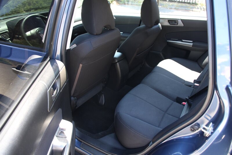 Used 2011 Subaru Forester 2.5X w/ Alloy Wheel Value Pkg AWD/4WD image 14