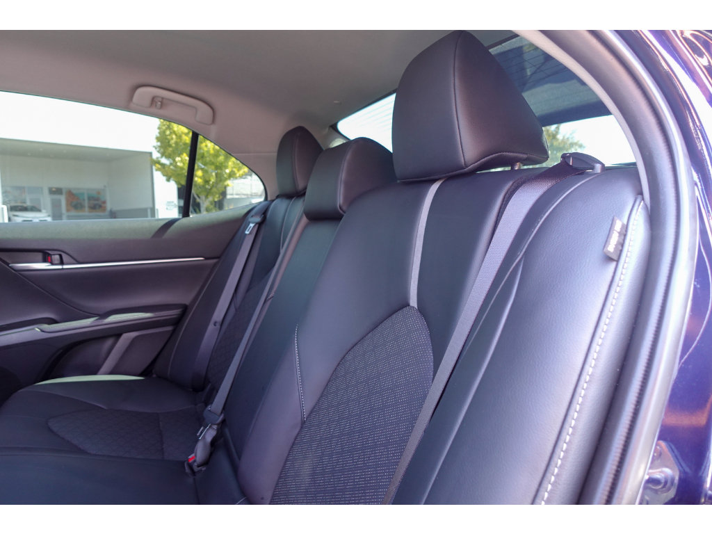 Certified 2022 Toyota Camry XSE FWD image 25