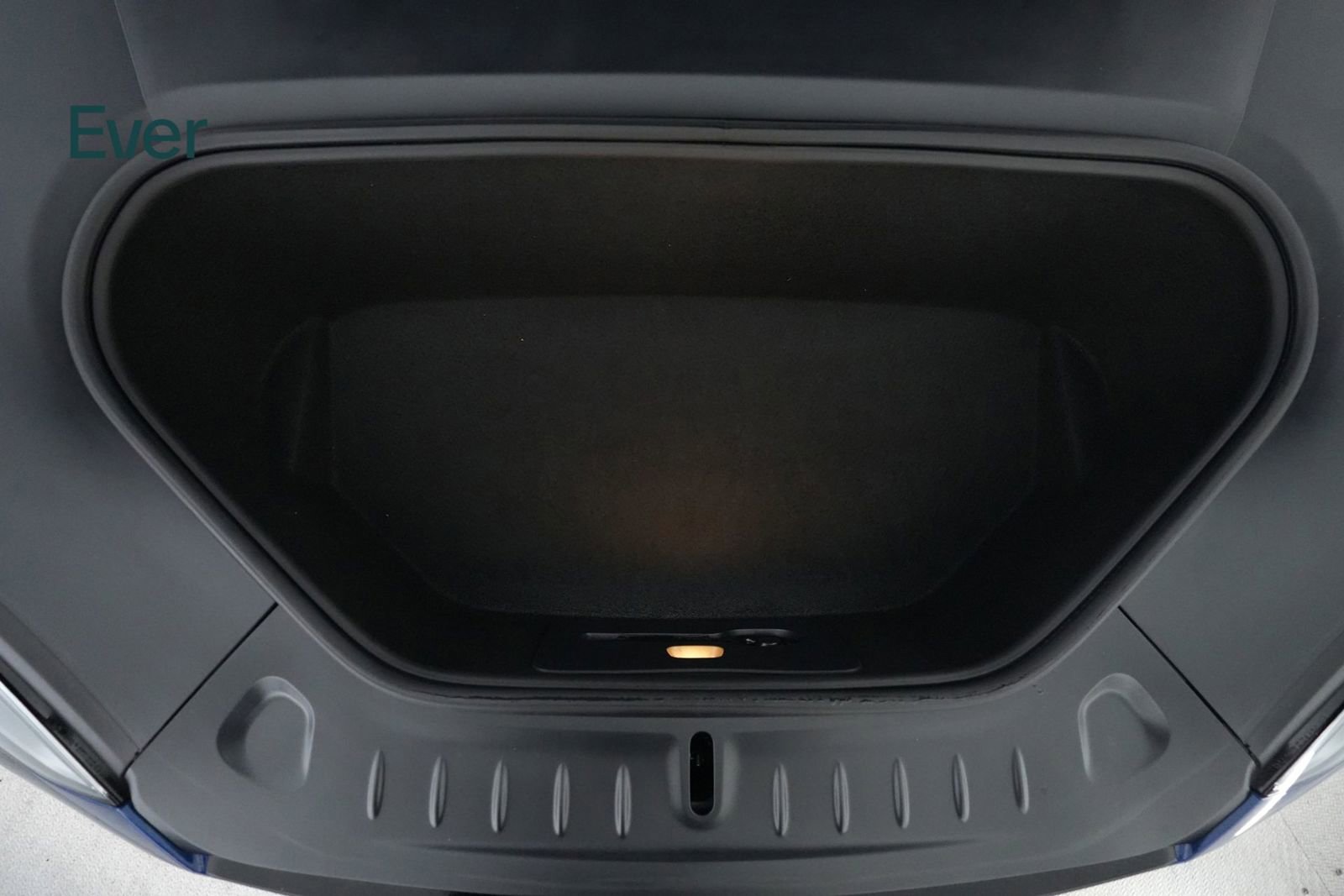 Used 2023 Tesla Model S Standard Range image 28