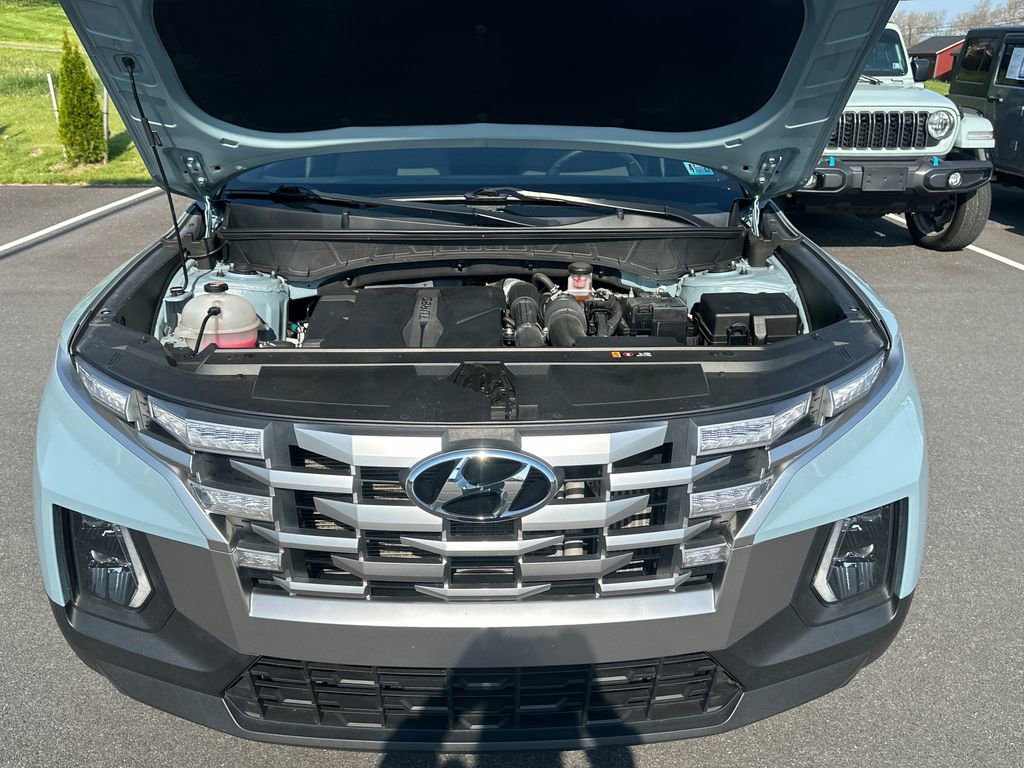 Used 2022 Hyundai Santa Cruz SEL Premium w/ Cargo Package AWD/4WD image 10